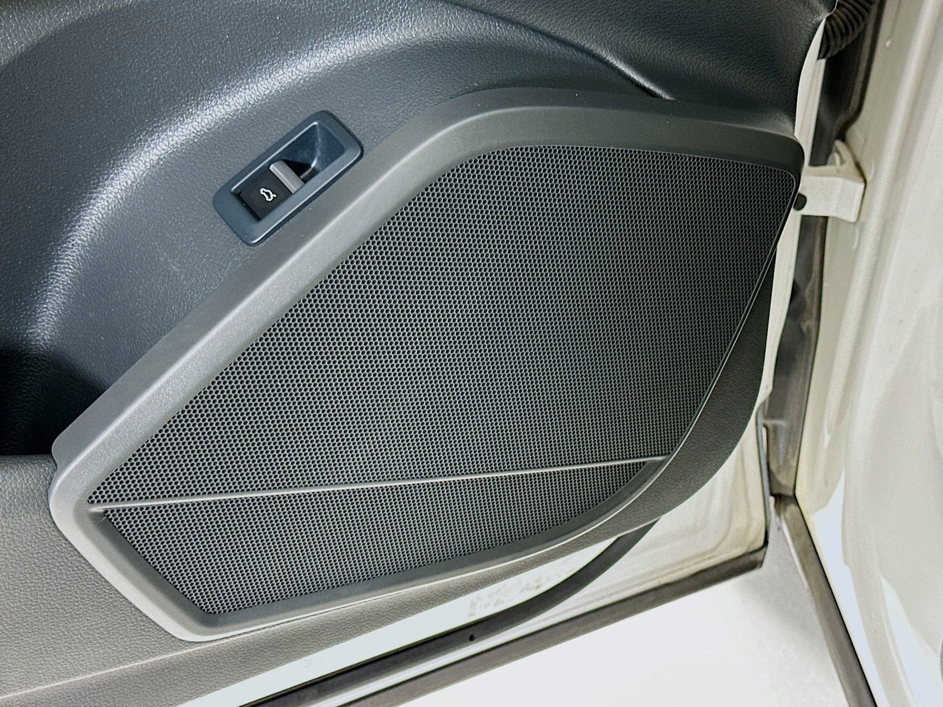 Used 2019 Audi Q5 2.0T Premium image 19