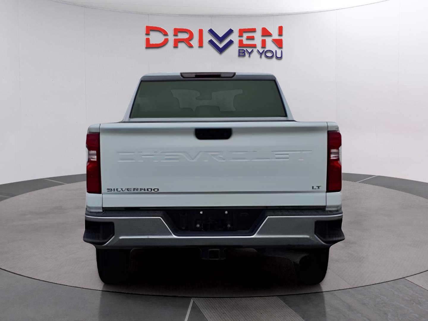 Used 2024 Chevrolet Silverado 2500 LT image 4