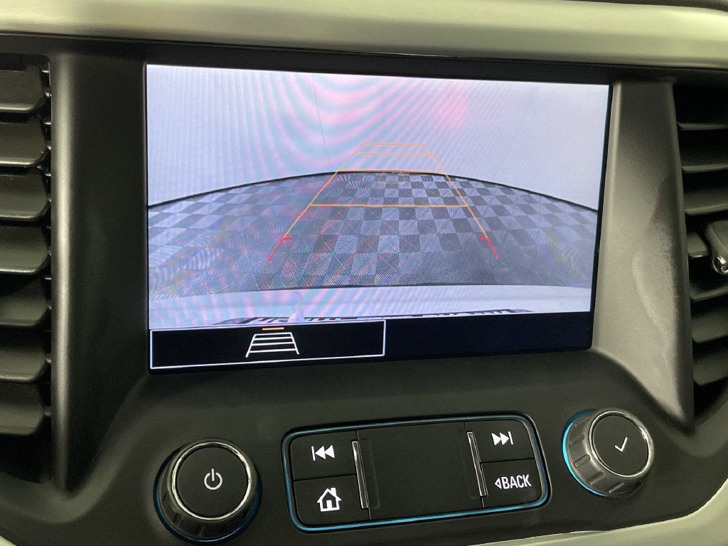 Used 2021 GMC Acadia SLE FWD image 14