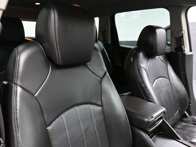 Used 2016 Chevrolet Traverse LTZ image 30