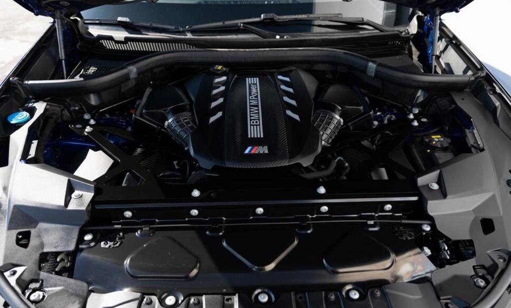 Used 2023 BMW X6 M image 12