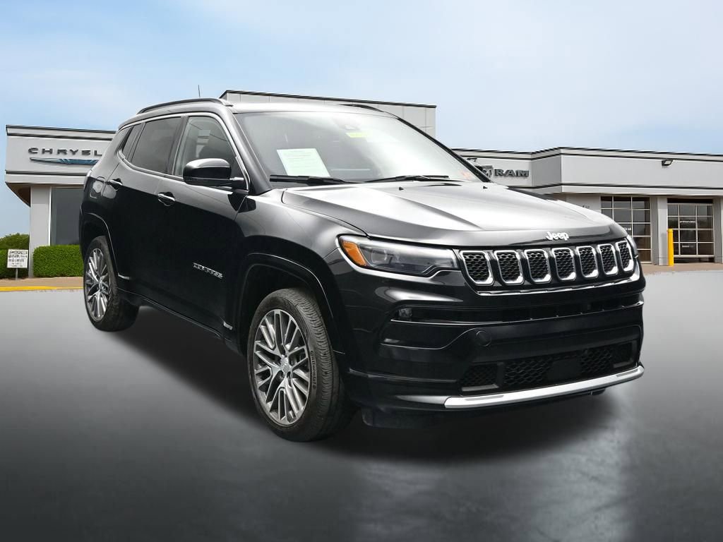Used 2024 Jeep Compass Limited w/ Elite Group AWD/4WD image 7
