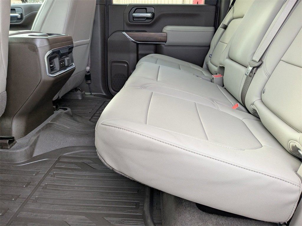 Certified 2022 GMC Sierra 2500 SLT w/ SLT Premium Package image 26