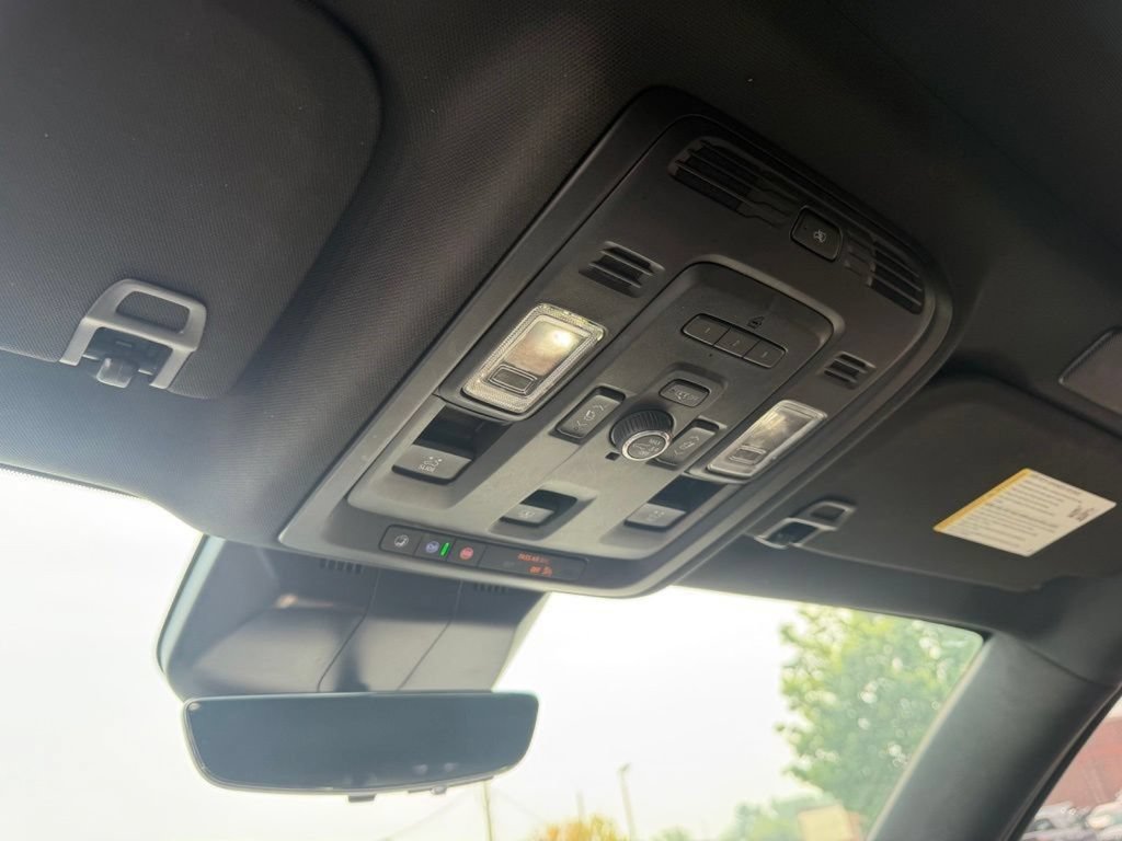 Used 2021 Cadillac Escalade Premium Luxury w/ Driver Assist Tech Package AWD/4WD image 34