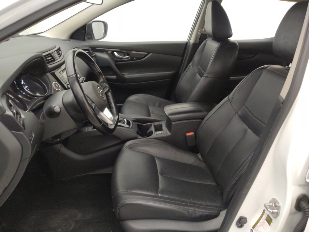 Used 2021 Nissan Rogue Sport SL AWD/4WD image 17