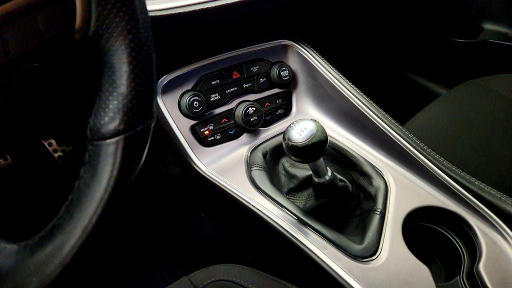 Used 2019 Dodge Challenger R/T Scat Pack RWD image 15