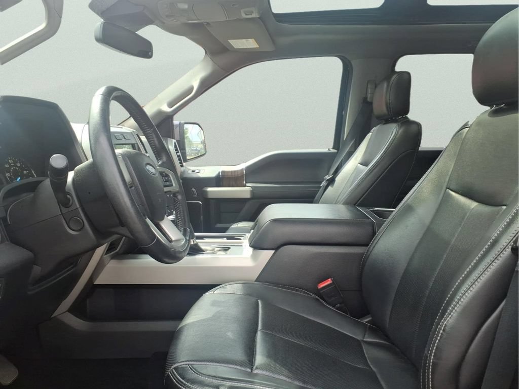Used 2018 Ford F150 Lariat w/ Equipment Group 502A Luxury AWD/4WD image 20