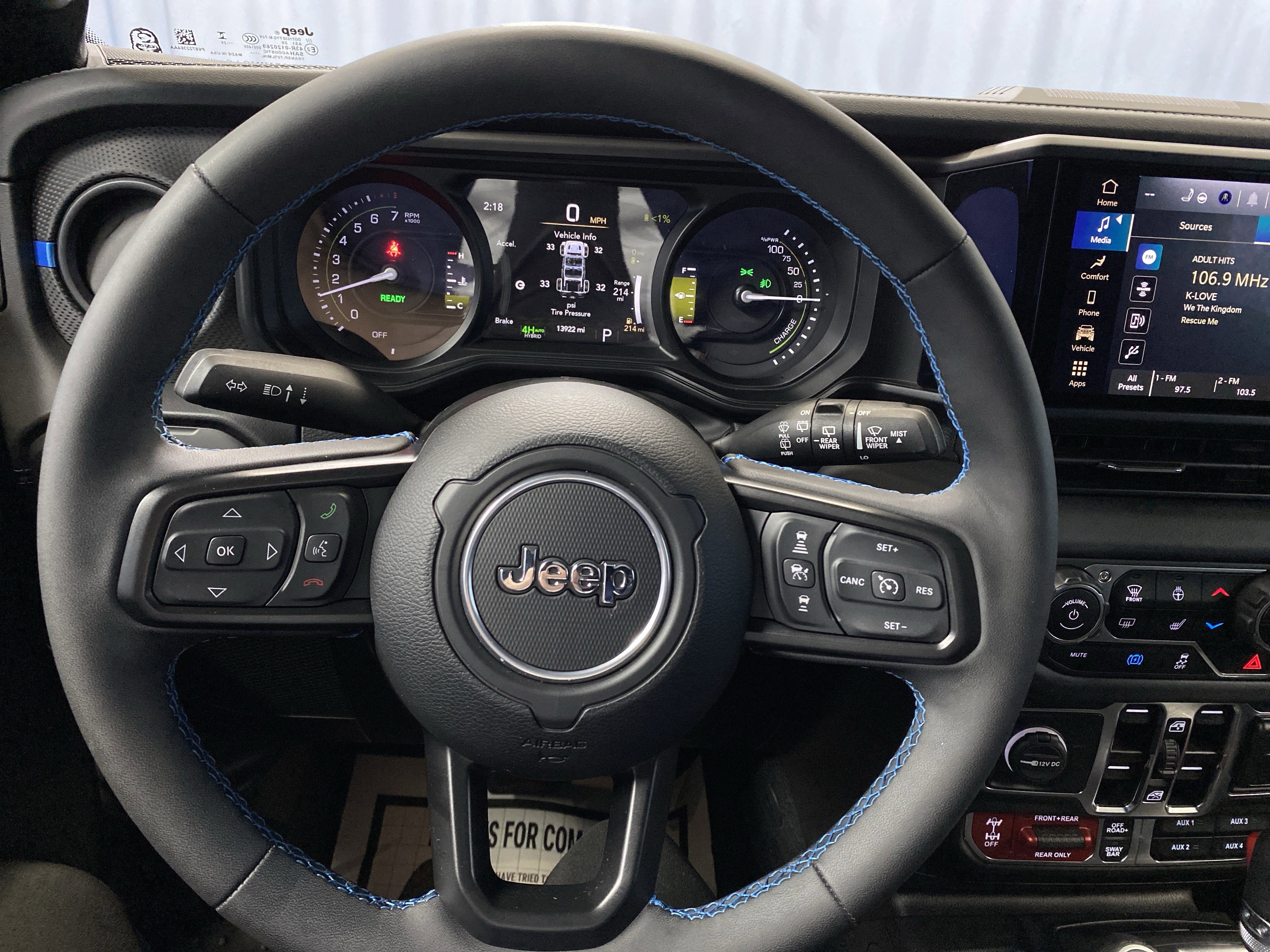 Certified 2025 Jeep Wrangler Unlimited Rubicon 4xe w/ Safety Group image 18