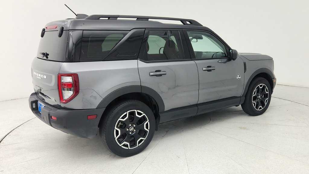 Used 2025 Ford Bronco Sport Outer Banks w/ Outer Banks Tech Package+ AWD/4WD image 7