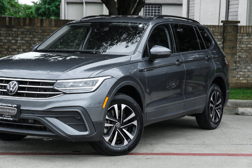 Used 2023 Volkswagen Tiguan S AWD/4WD image 13