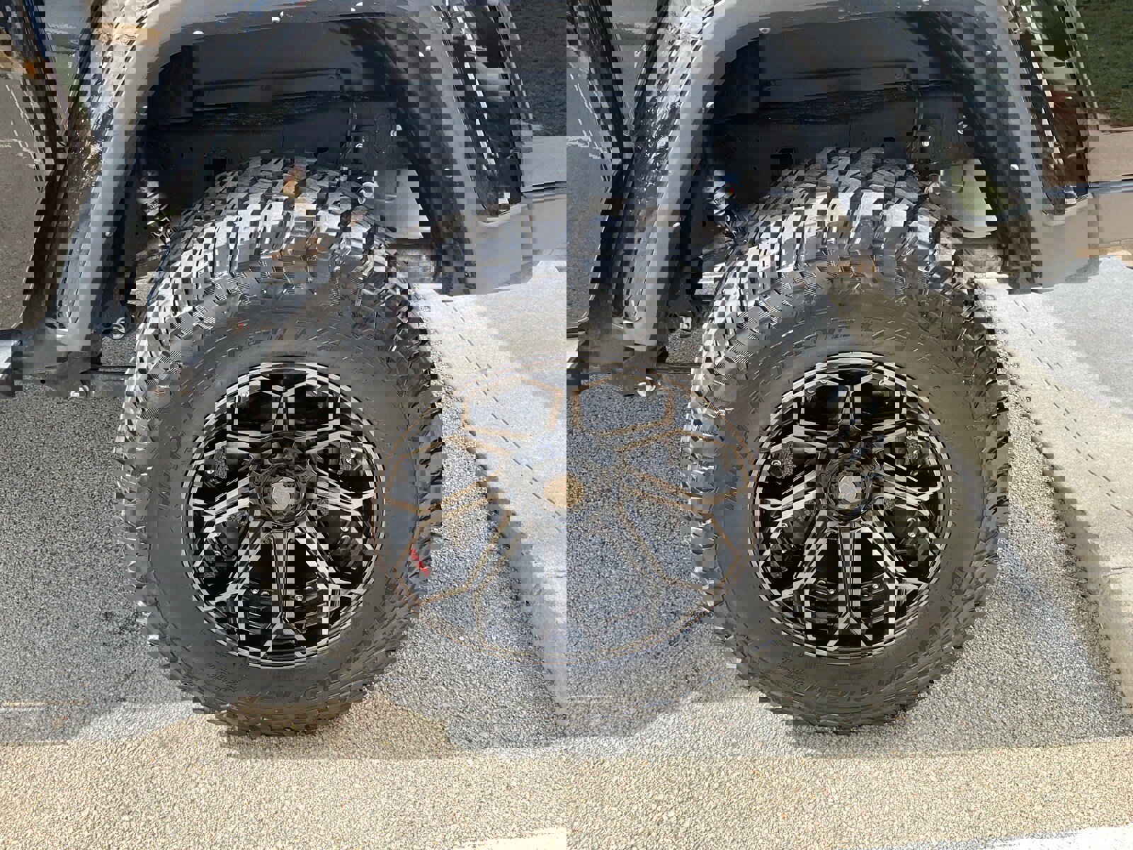 Used 2021 Jeep Gladiator Overland w/ Popular Equipment Package image 23