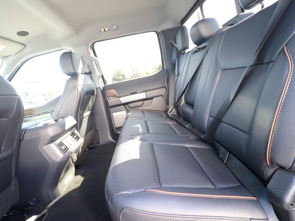 New 2026 Ford F250 4x4 Crew Cab Super Duty image 10