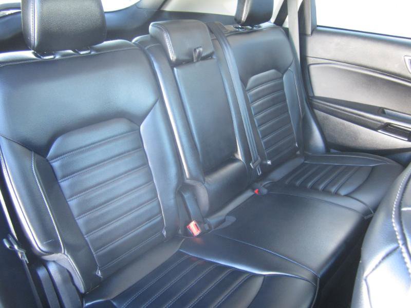 Used 2023 Ford Edge SEL w/ Convenience Package image 13