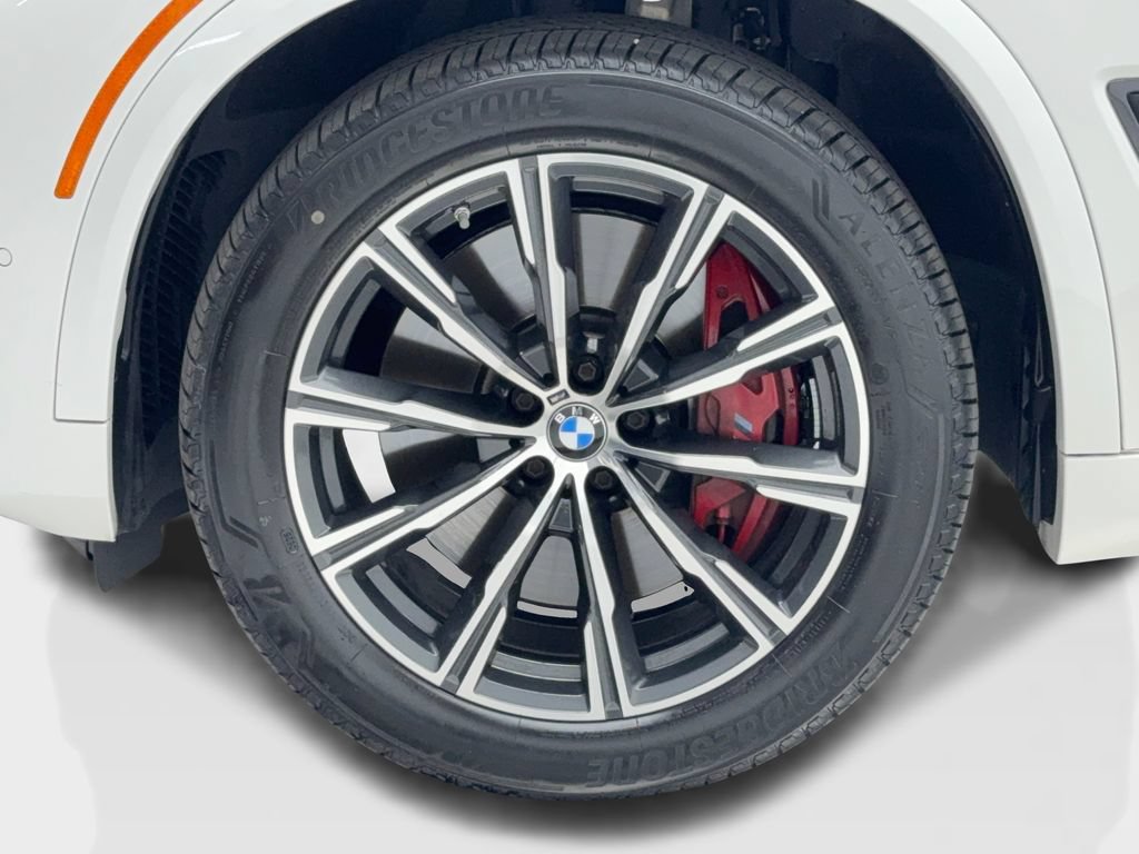 Used 2022 BMW X5 M50i w/ Dynamic Handling Package AWD/4WD image 53