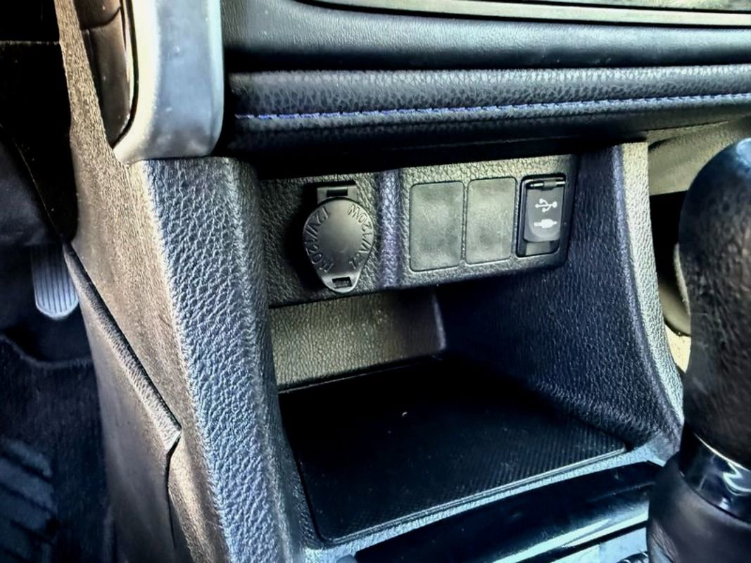 Used 2017 Toyota Corolla SE image 26