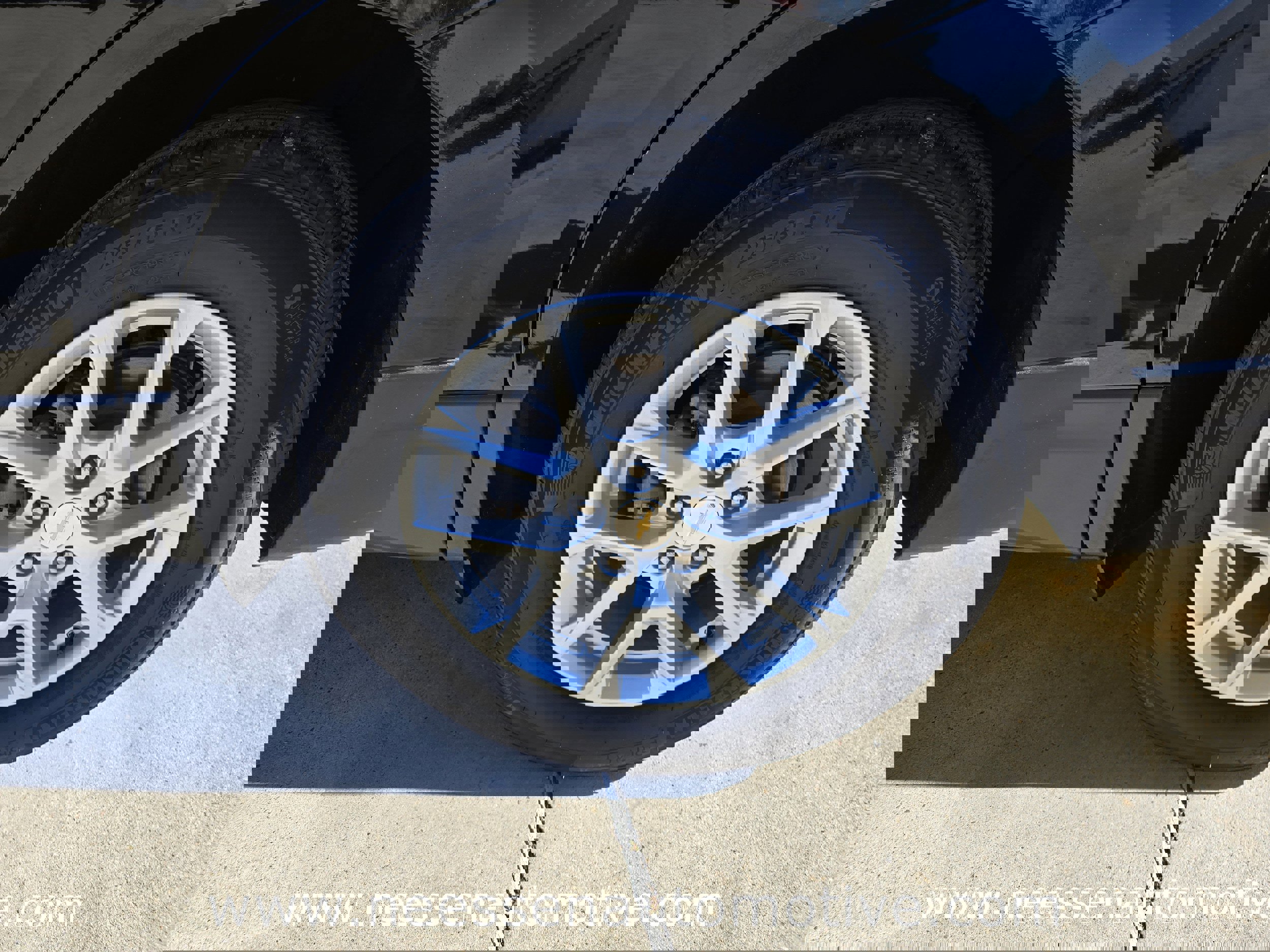 Used 2024 Chevrolet Equinox LS w/ LS Convenience Package image 33