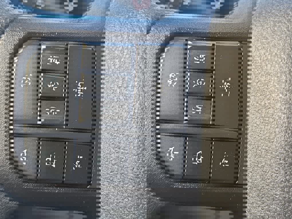 Used 2023 Ford F150 XLT image 12