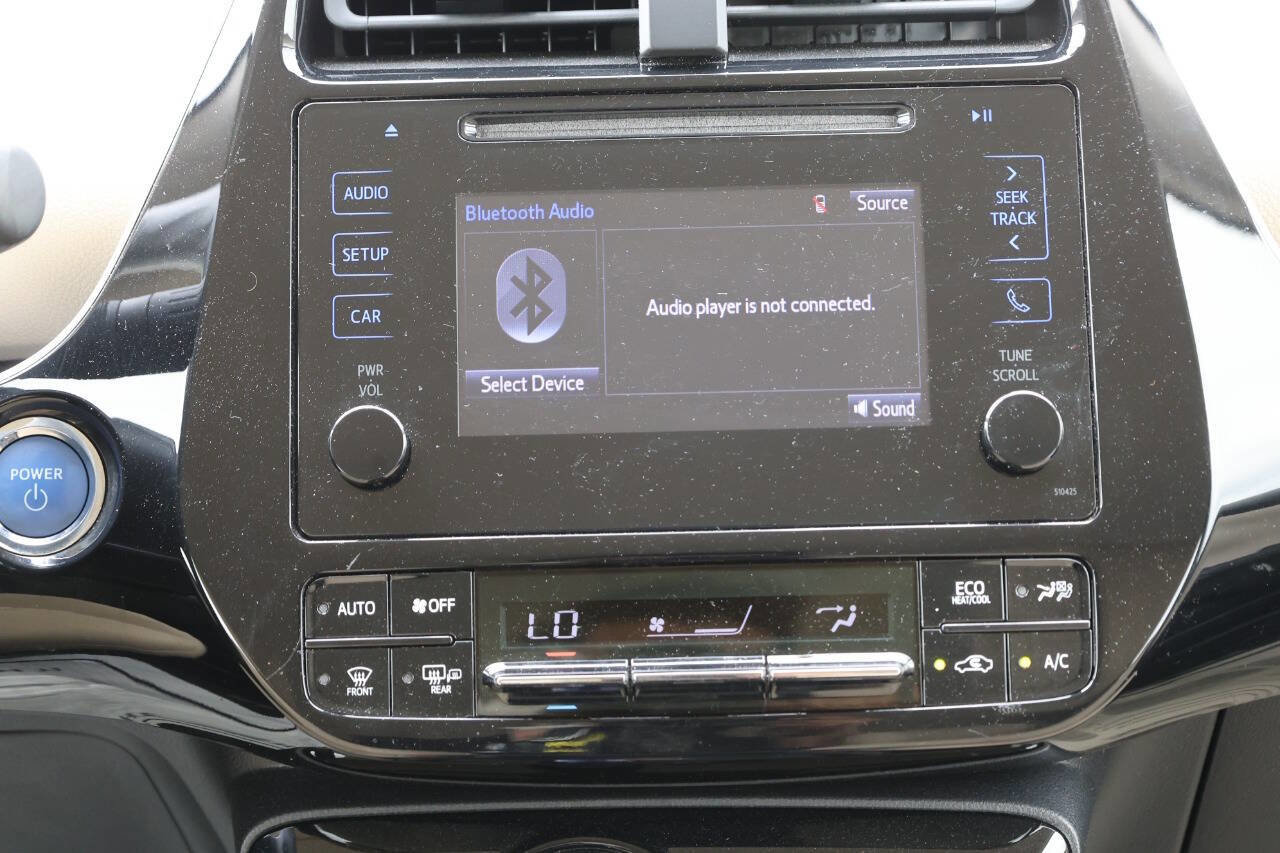 Used 2019 Toyota Prius LE AWD/4WD image 20