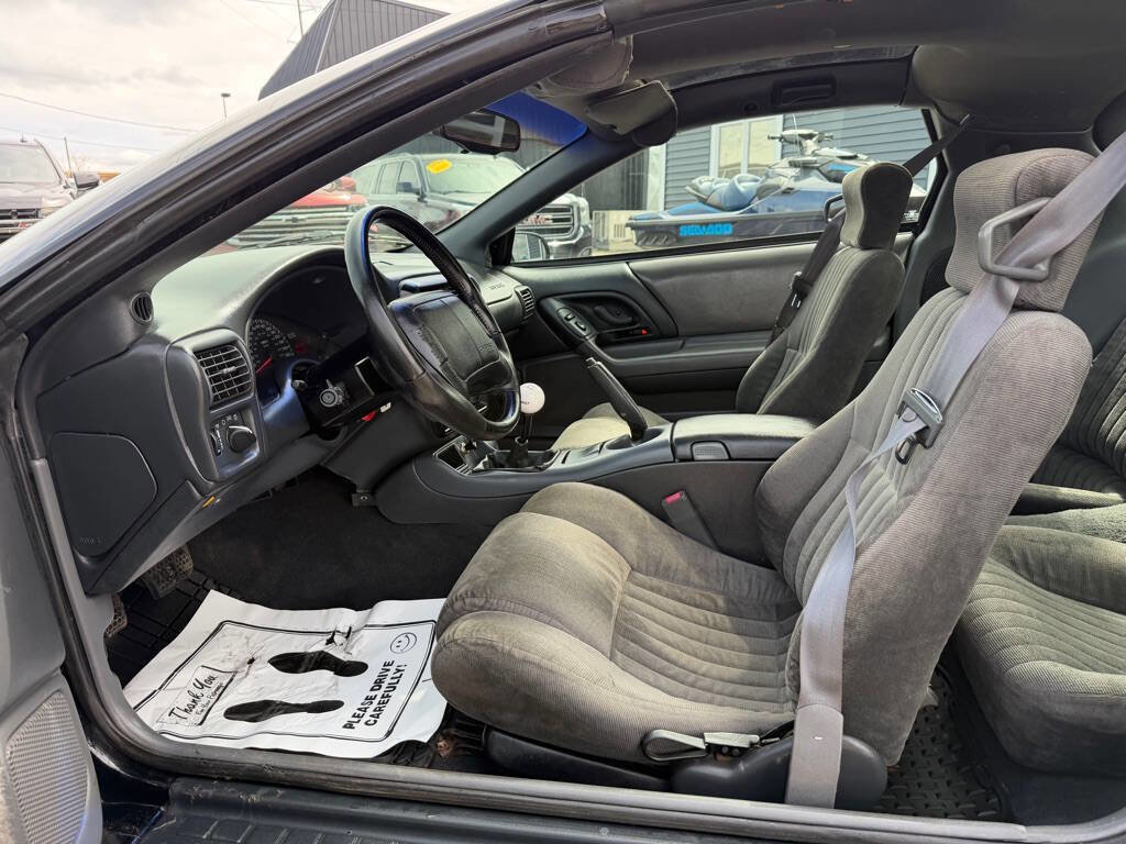 Used 1997 Chevrolet Camaro Z28 w/ Preferred Equipment Group 2 RWD image 13