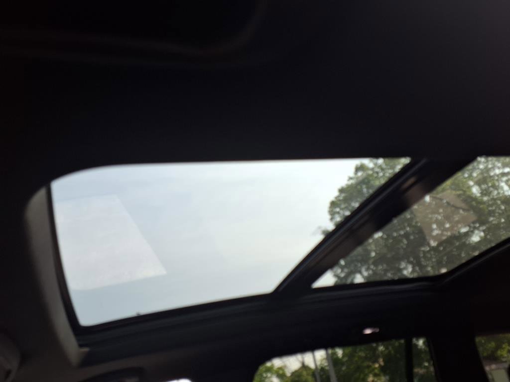 New 2025 Cadillac XT6 Sport w/ LPO, Floor Liner Package image 7