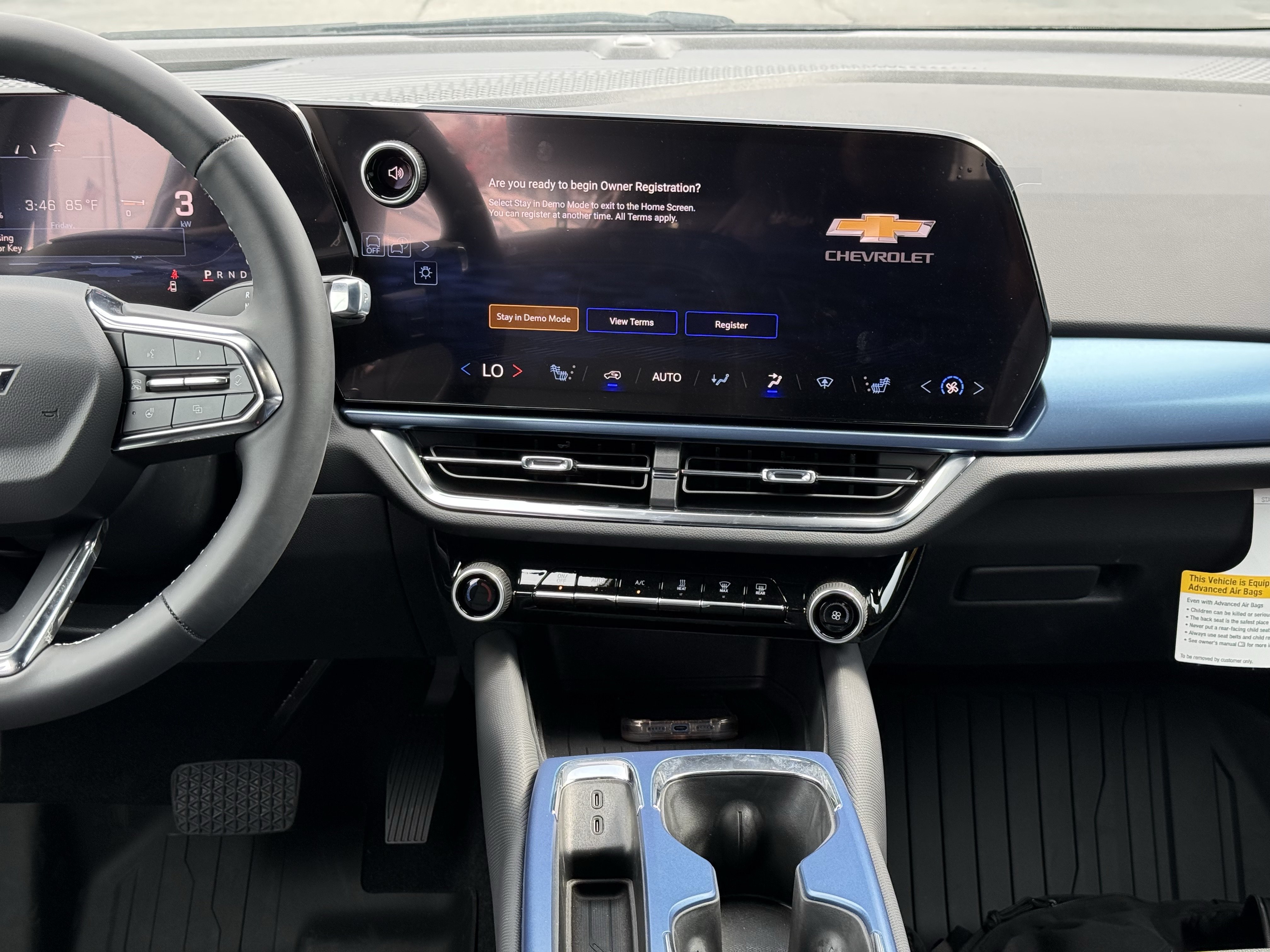 New 2026 Chevrolet Equinox EV LT FWD image 29