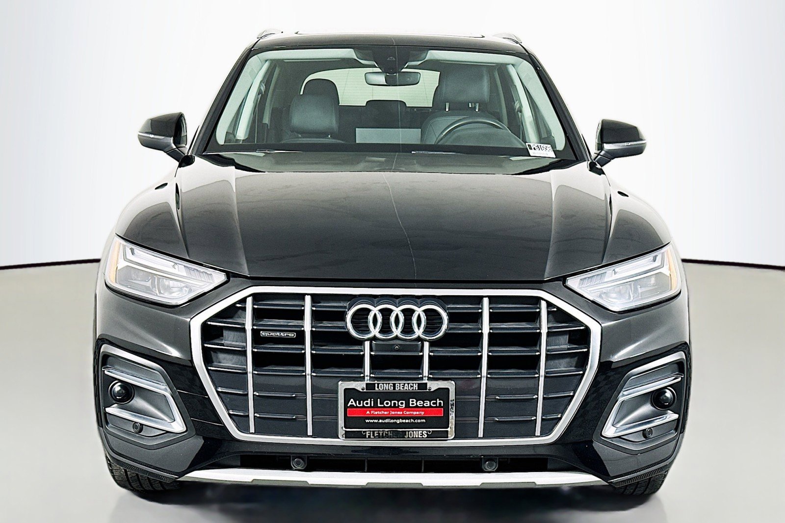 Used 2023 Audi Q5 Premium Plus w/ Premium Plus Package image 2