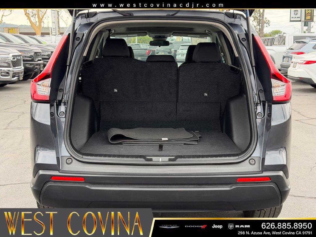 Used 2025 Honda CR-V EX image 11