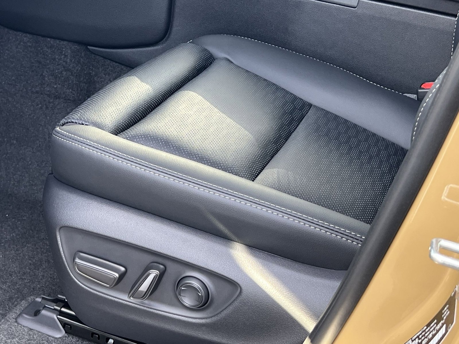 New 2026 Toyota Land Cruiser w/ Premium Package image 8