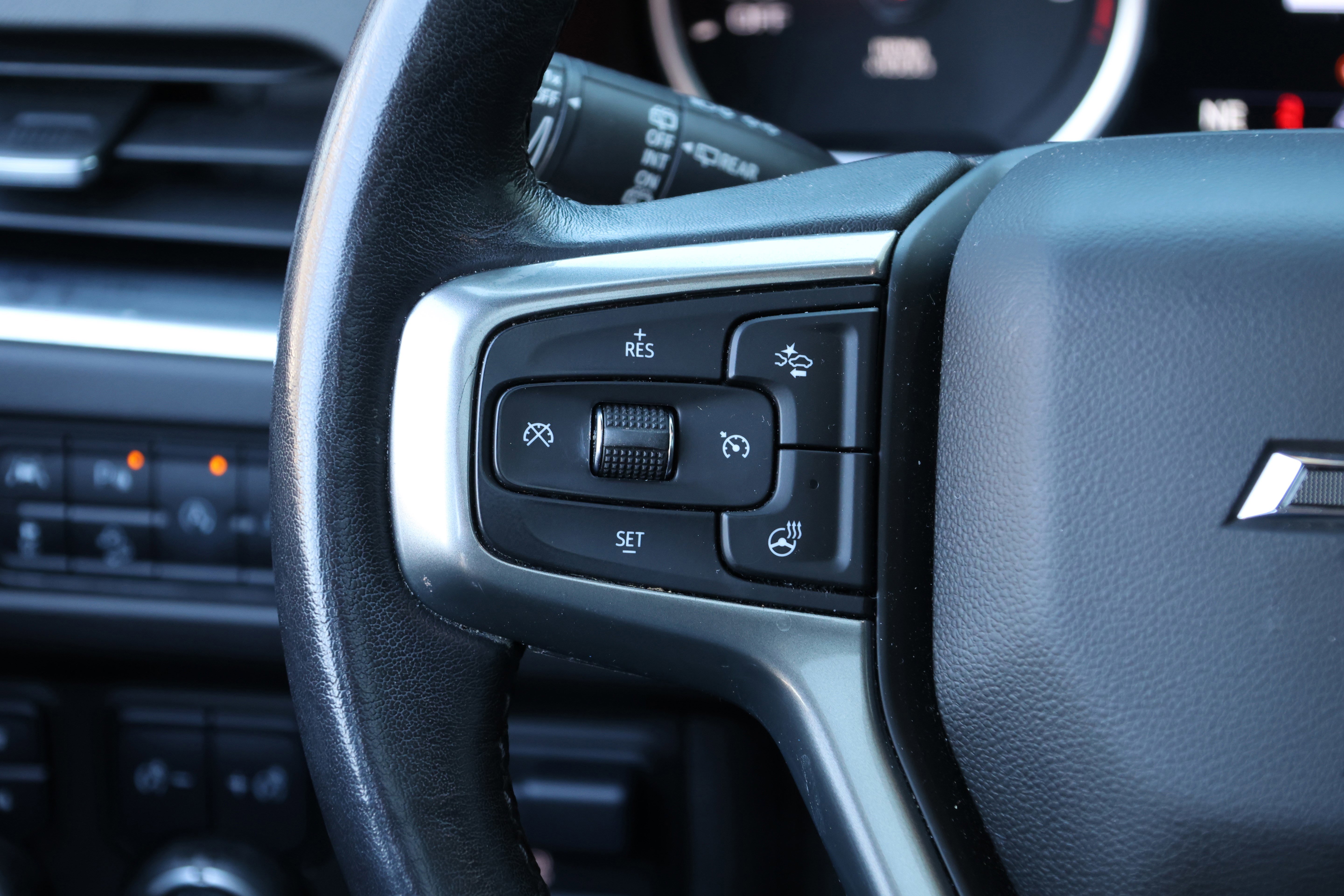 Used 2021 Chevrolet Suburban Z71 w/ Z71 Off-Road Package image 20