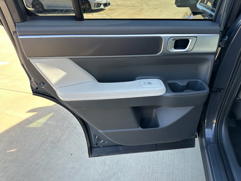 Used 2025 Hyundai Santa Fe SEL image 23