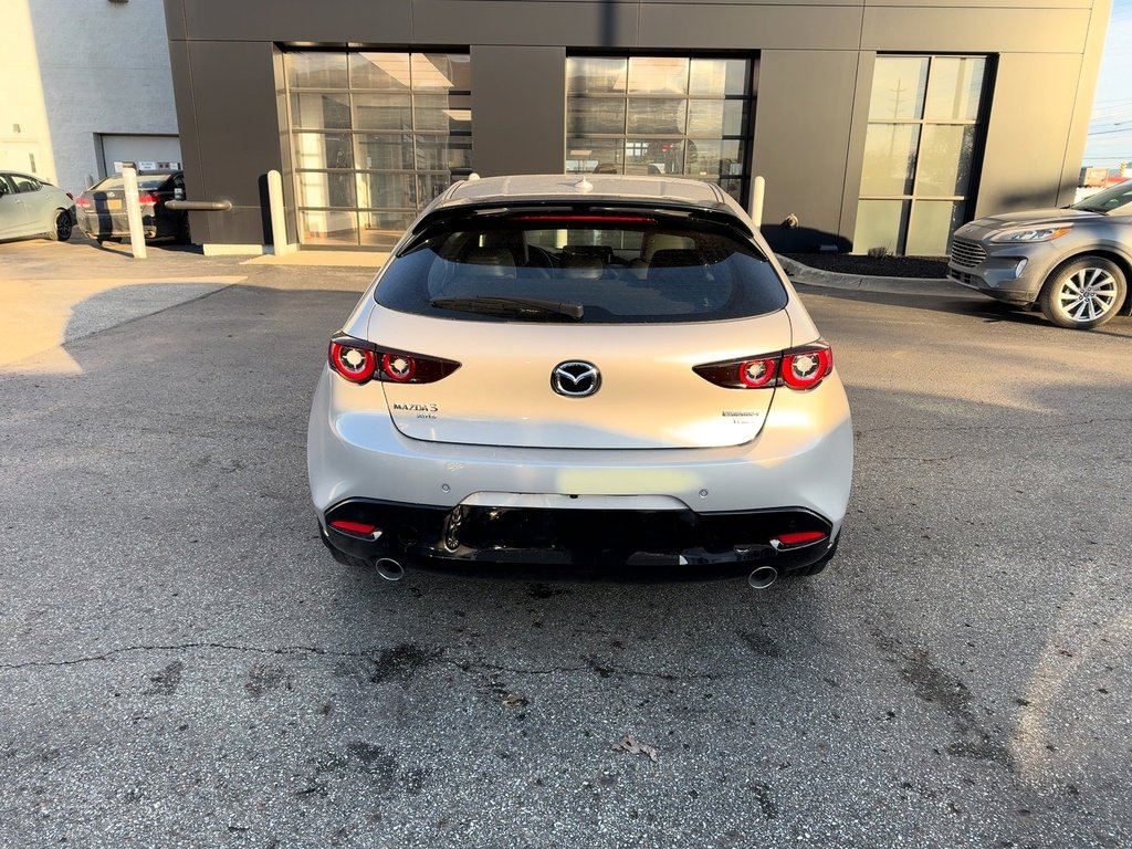 New 2026 MAZDA MAZDA3 Hatchback w/Premium Plus Pkg image 6