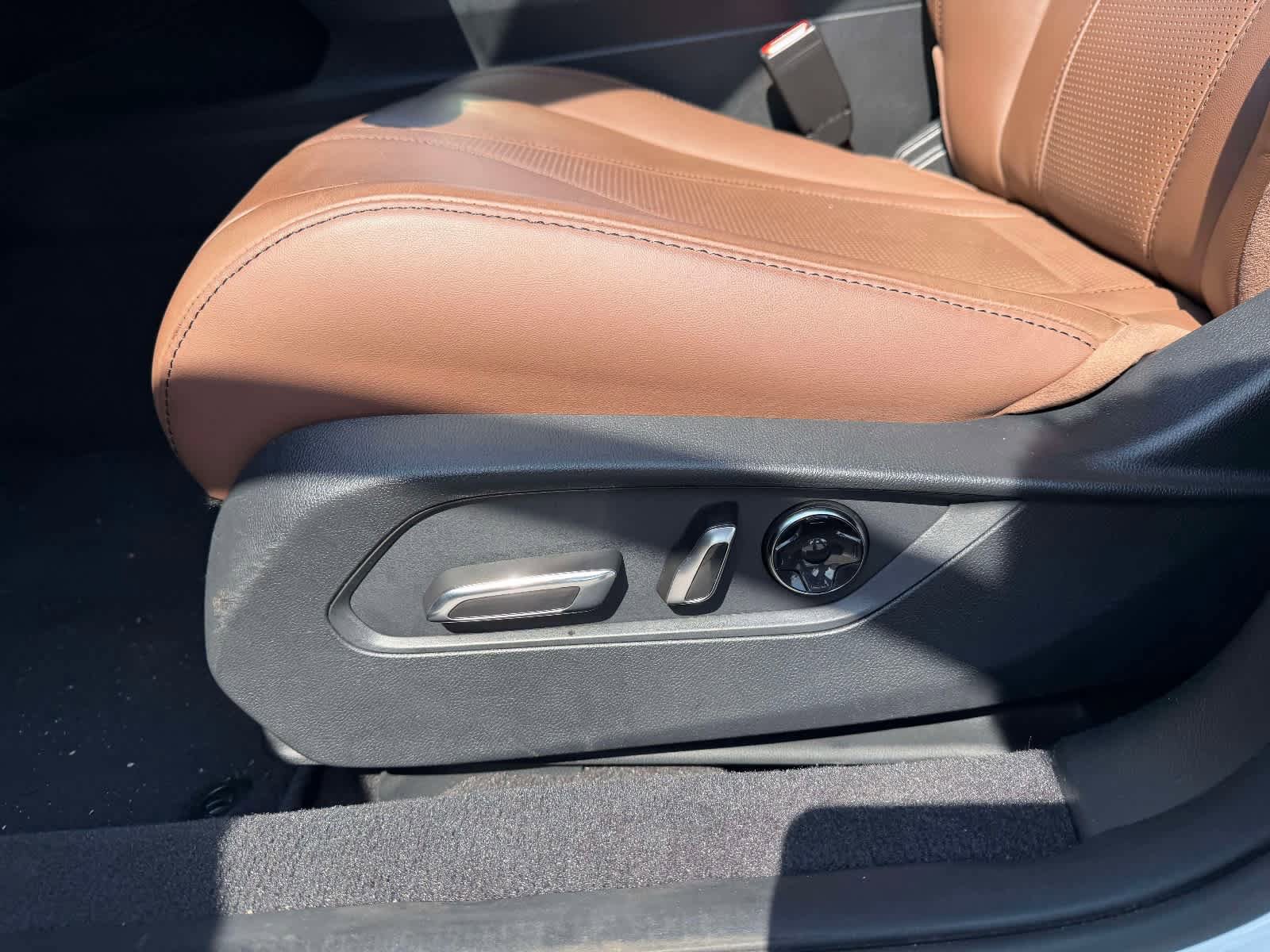 Used 2023 Acura TLX w/ Technology Package FWD image 16