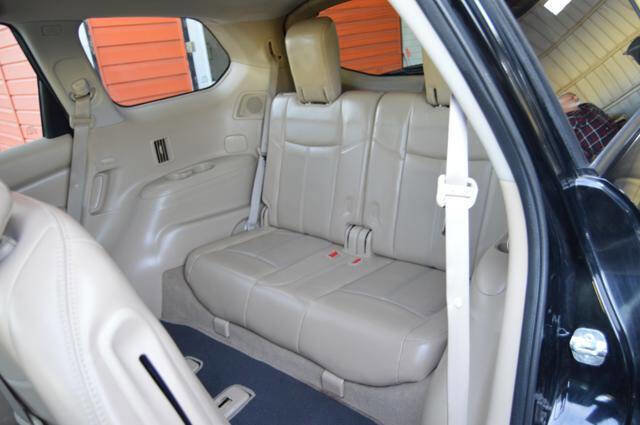 Used 2014 Nissan Pathfinder SL w/ SL Tech Package image 14