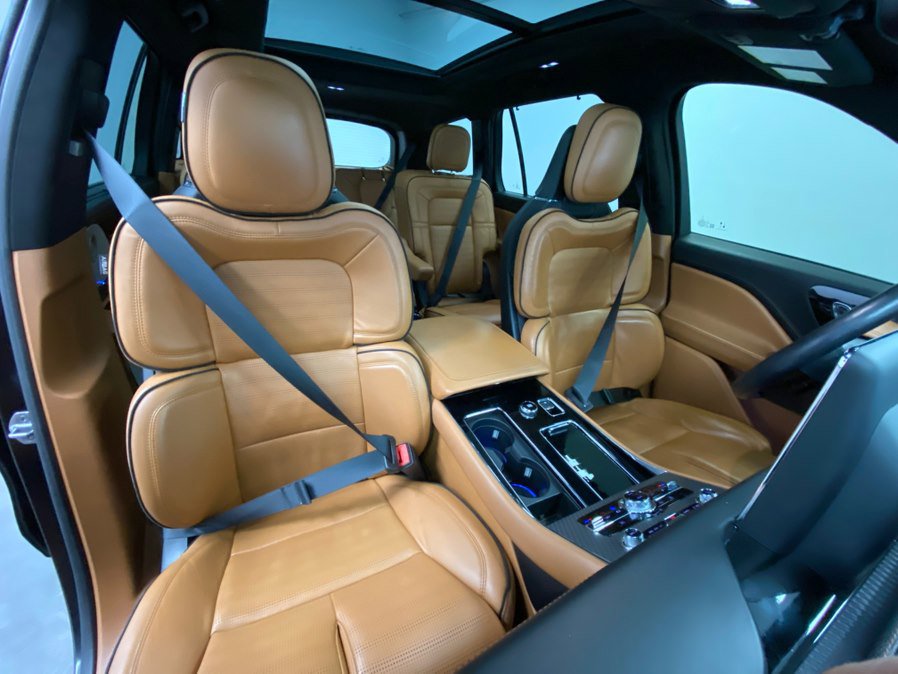 Used 2020 Lincoln Aviator Black Label w/ Dynamic Handling Package AWD/4WD image 36