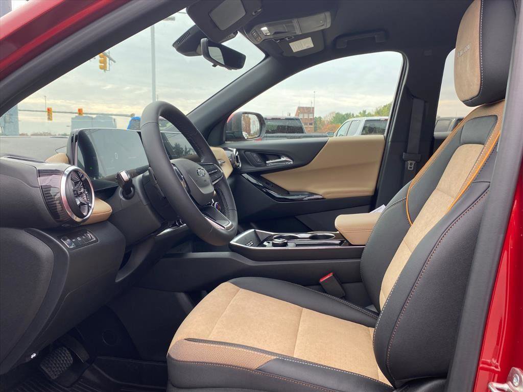 New 2026 Chevrolet Equinox ACTIV w/ Safety and Technology Package image 13