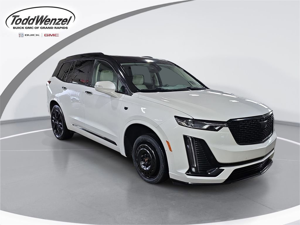 Certified 2021 Cadillac XT6 Premium Luxury w/ LPO, ONYX Package image 1