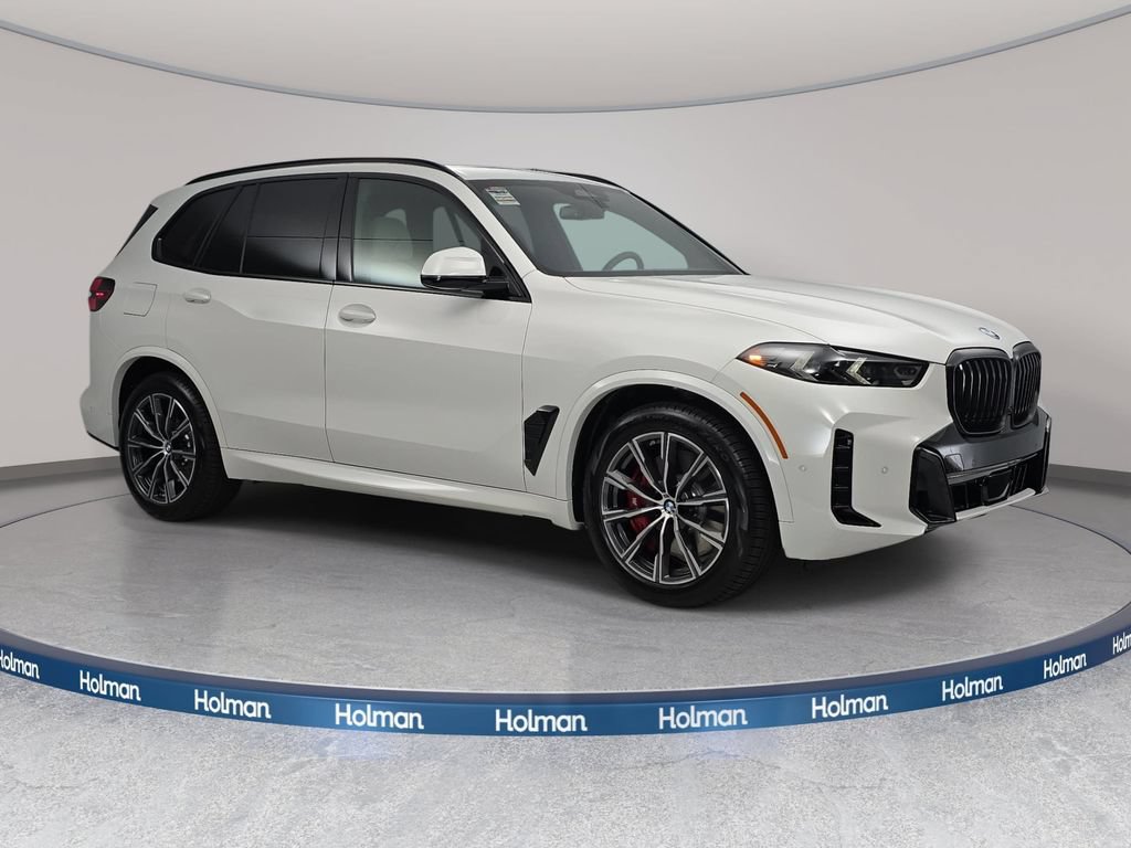 New 2026 BMW X5 xDrive50e w/ M Sport Package AWD/4WD image 3