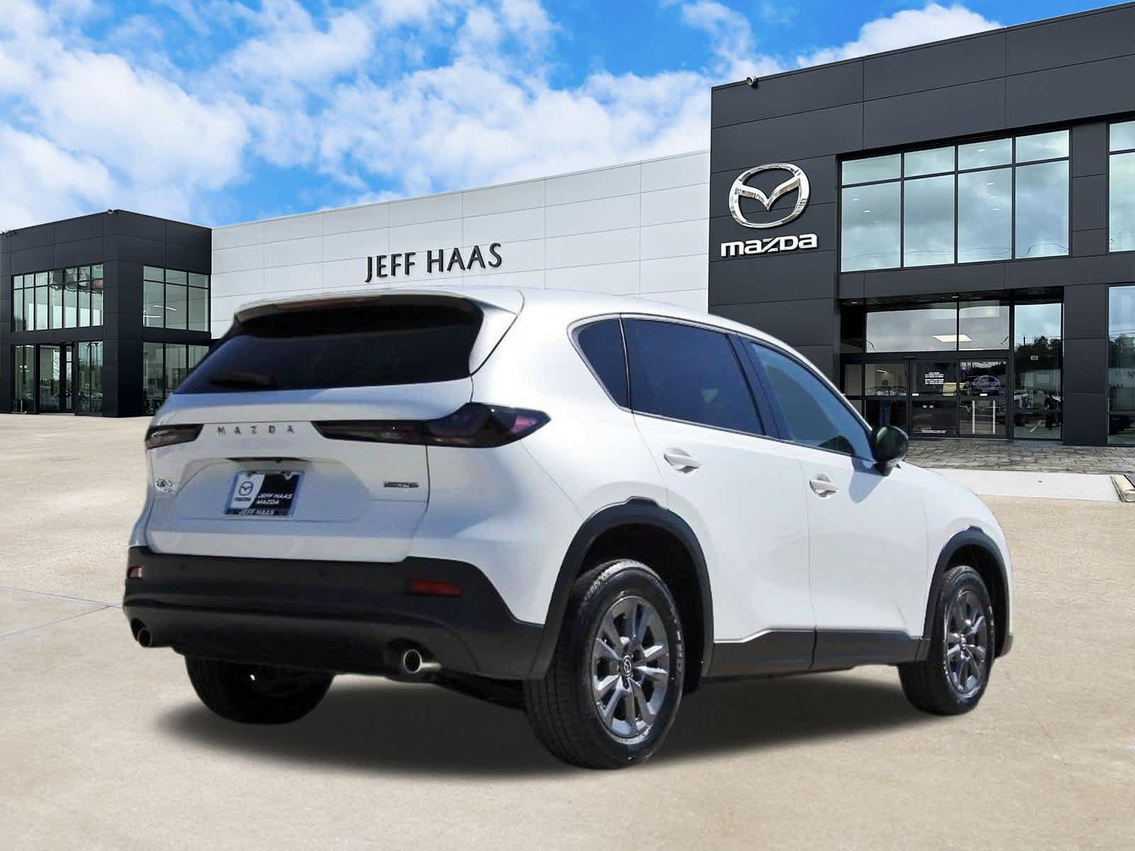 Certified 2026 MAZDA CX-5 Select AWD/4WD image 3
