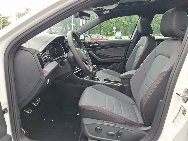 New 2026 Volkswagen Jetta GLI Autobahn FWD image 9