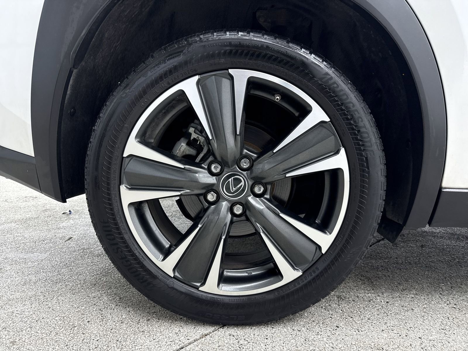 Used 2019 Lexus UX 200 w/ Premium Package image 40