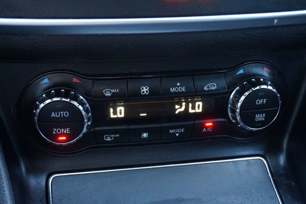 Used 2019 Mercedes-Benz CLA 250 image 36