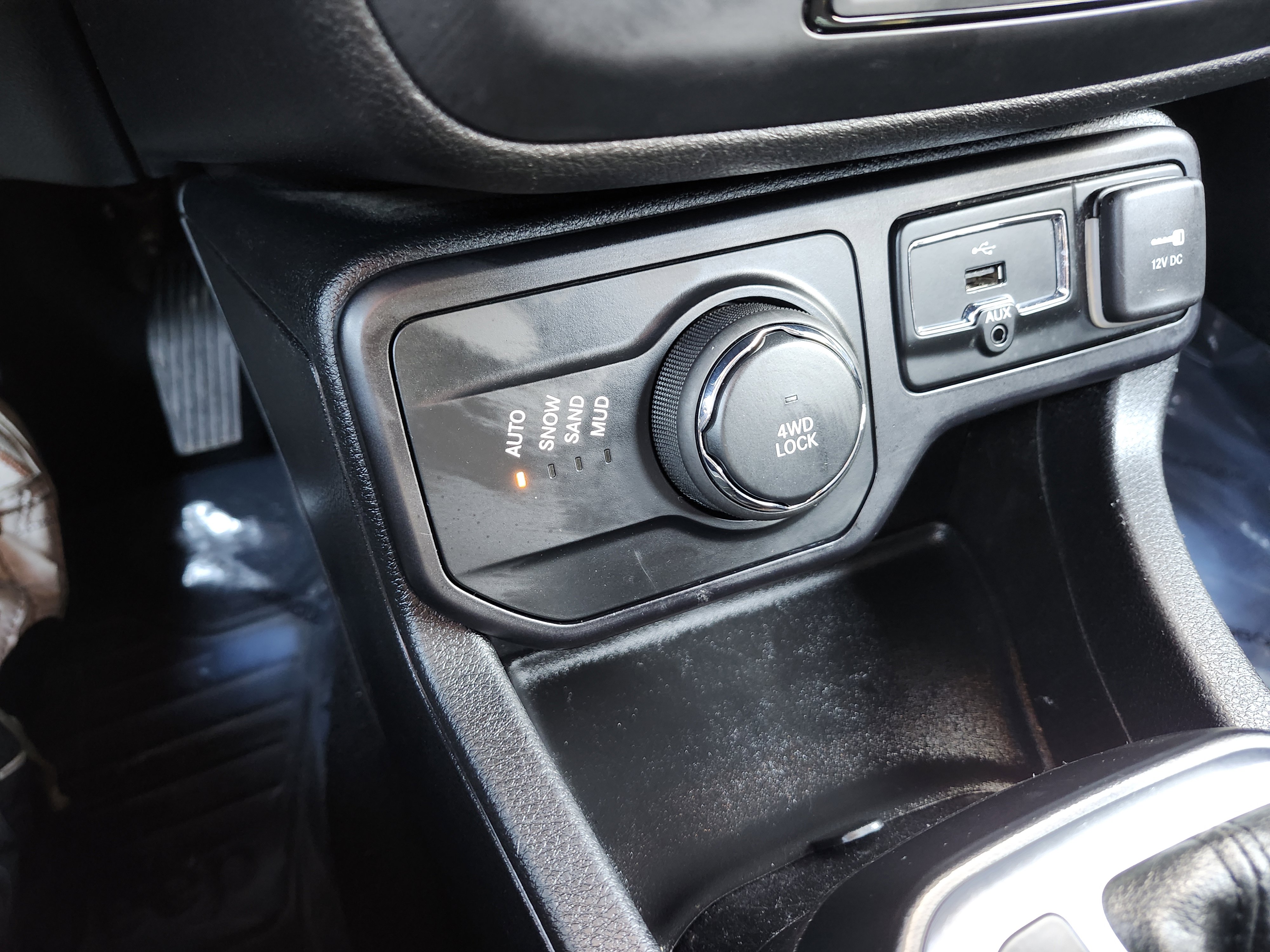 Used 2018 Jeep Renegade Sport w/ Power & Air Group AWD/4WD image 6