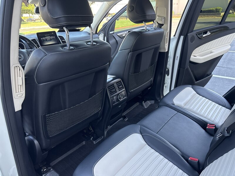 Used 2018 Mercedes-Benz GLE 43 AMG 4MATIC image 29