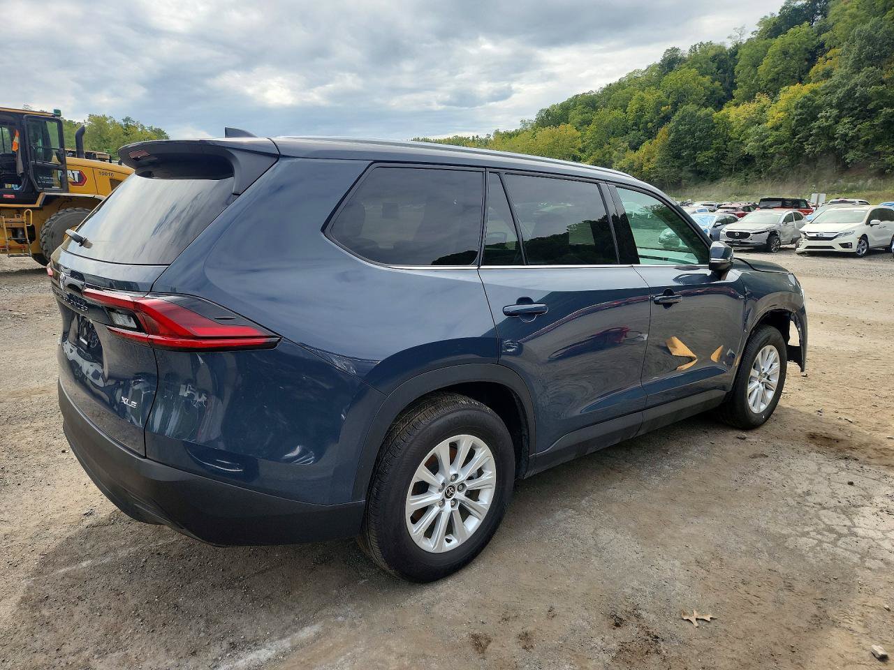 Used 2025 Toyota Grand Highlander AWD Hybrid image 5