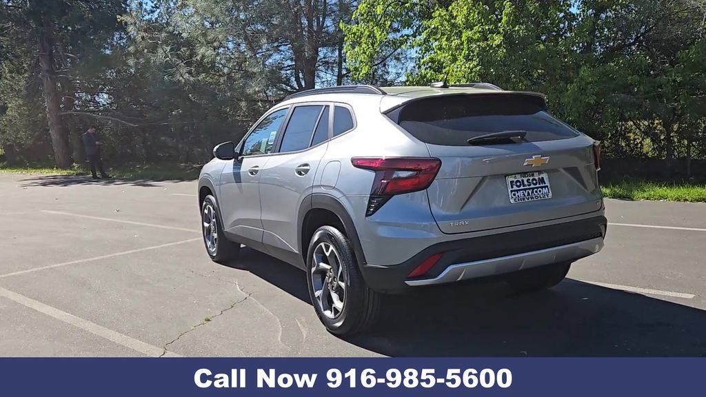 New 2026 Chevrolet Trax LT image 9