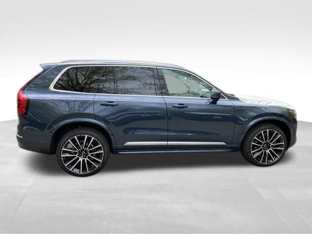 New 2026 Volvo XC90 B5 Plus AWD/4WD image 8