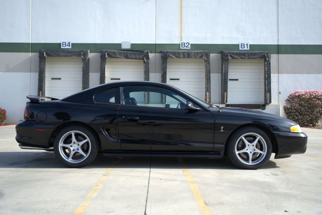 Used 1997 Ford Mustang Cobra image 8