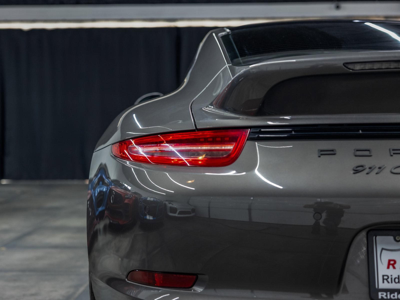 Used 2016 Porsche 911 Carrera GTS image 18