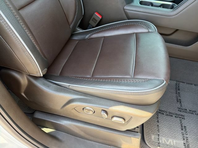 Used 2025 GMC Sierra 1500 Denali AWD/4WD image 26