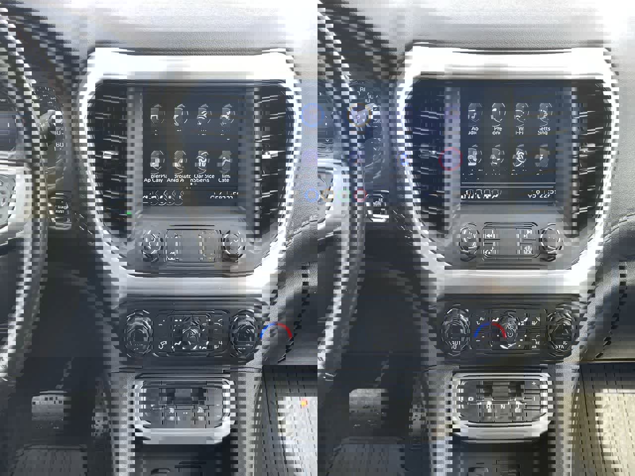 Used 2020 GMC Acadia SLE w/ Driver Convenience Package AWD/4WD image 13